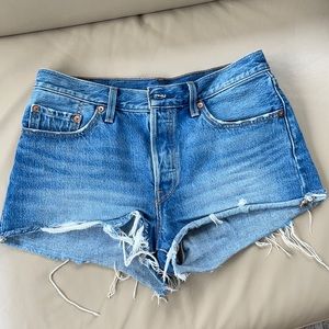 Levi’s shorts